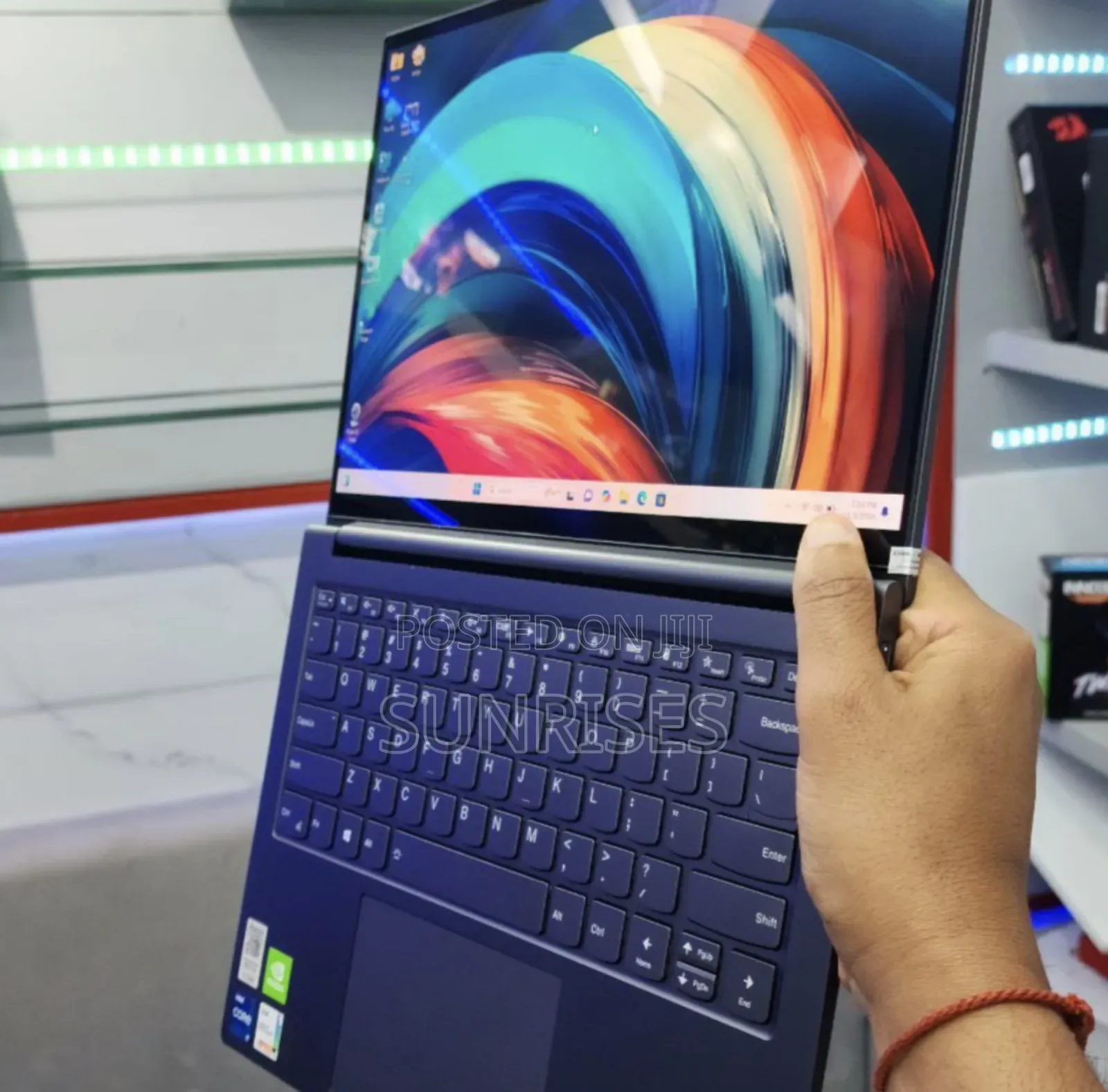 New Laptop Lenovo ThinkPad Yoga 16GB Intel Core I7 SSD 512GB