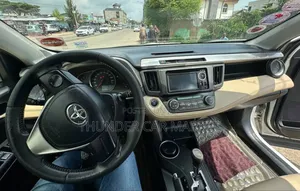 Toyota RAV4 2015 White