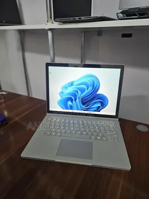 New Laptop Microsoft Surface Book 3 32GB Intel Core I7 SSD 512GB