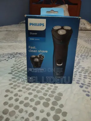 Philips With Self Sharpening Blades