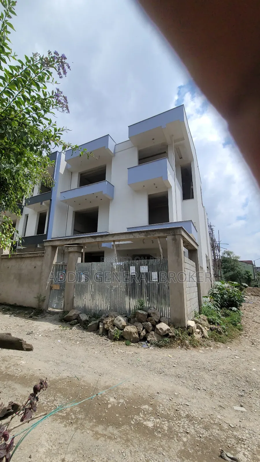 7bdrm House in ቦሌ ቡልቡላ, Bole for sale