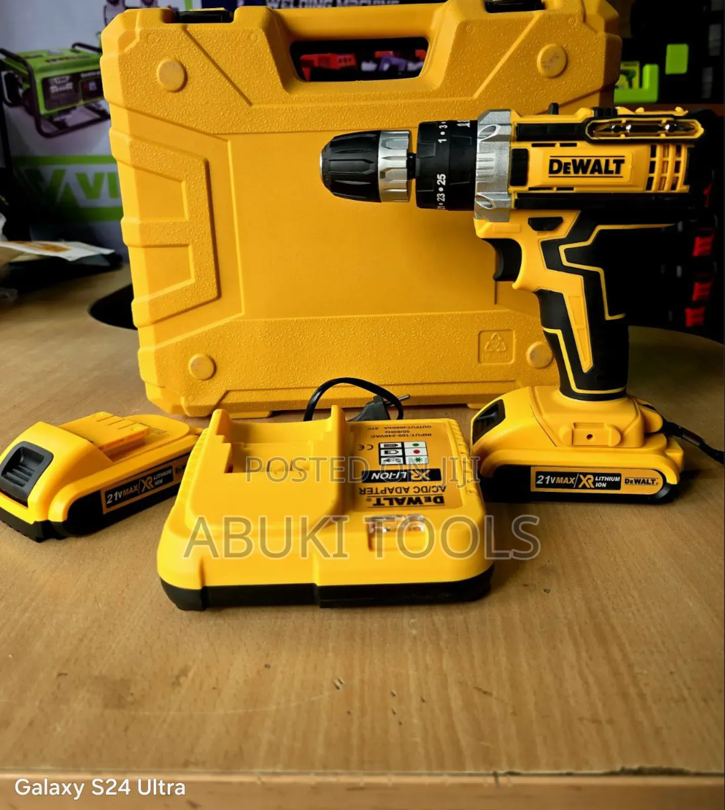 Dewalt Charger Drill