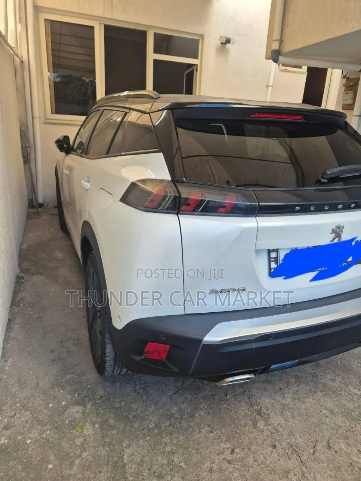 Peugeot 2008 2022 White