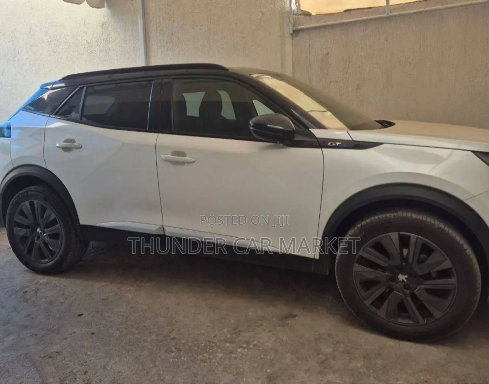 Peugeot 2008 2022 White