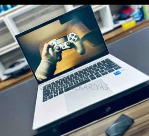 New Laptop HP EliteBook 840 10 16GB Intel Core I7 SSD 512GB