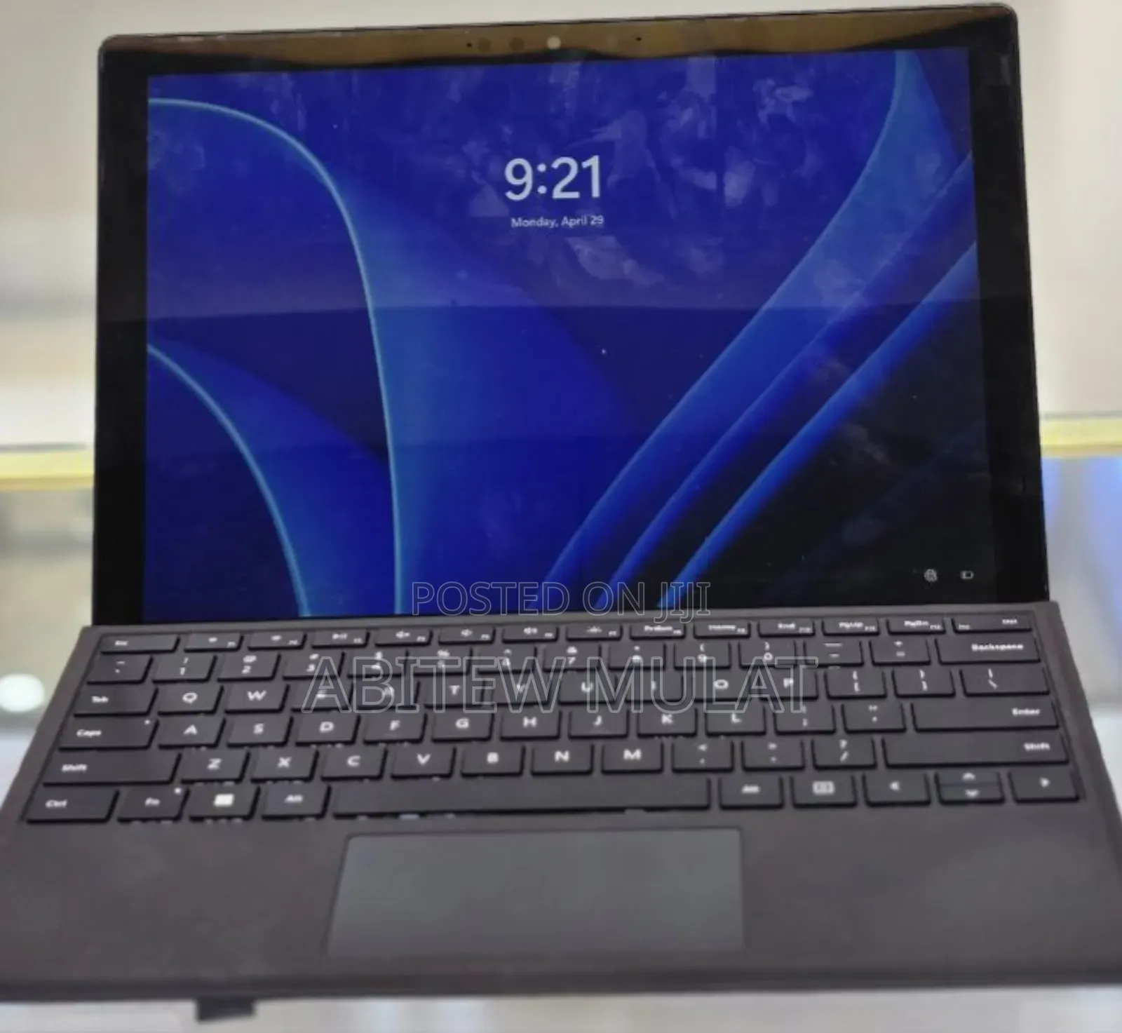 New Laptop Microsoft Surface Pro 7 16GB Intel Core I7 SSD 256GB