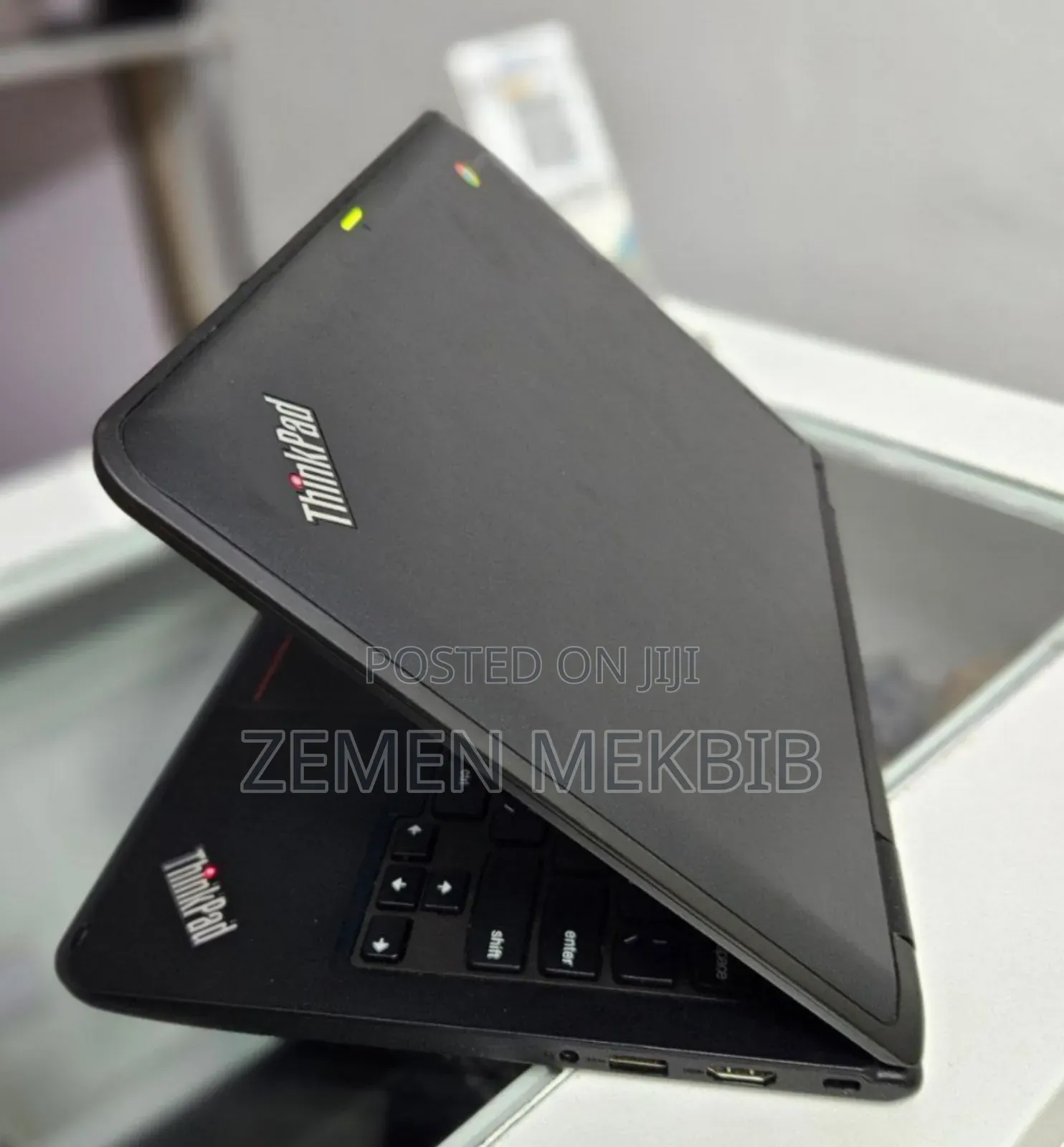 New Laptop Lenovo ThinkPad Yoga 4GB Intel Pentium SSD 16 GB