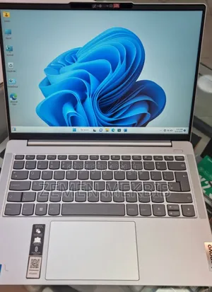 Photo - New Laptop Lenovo 16GB Intel Core I5 SSD 1T