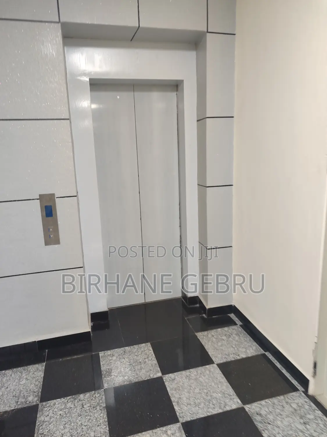1bdrm Block of Flats in Luxury Apartment, Bole for rent