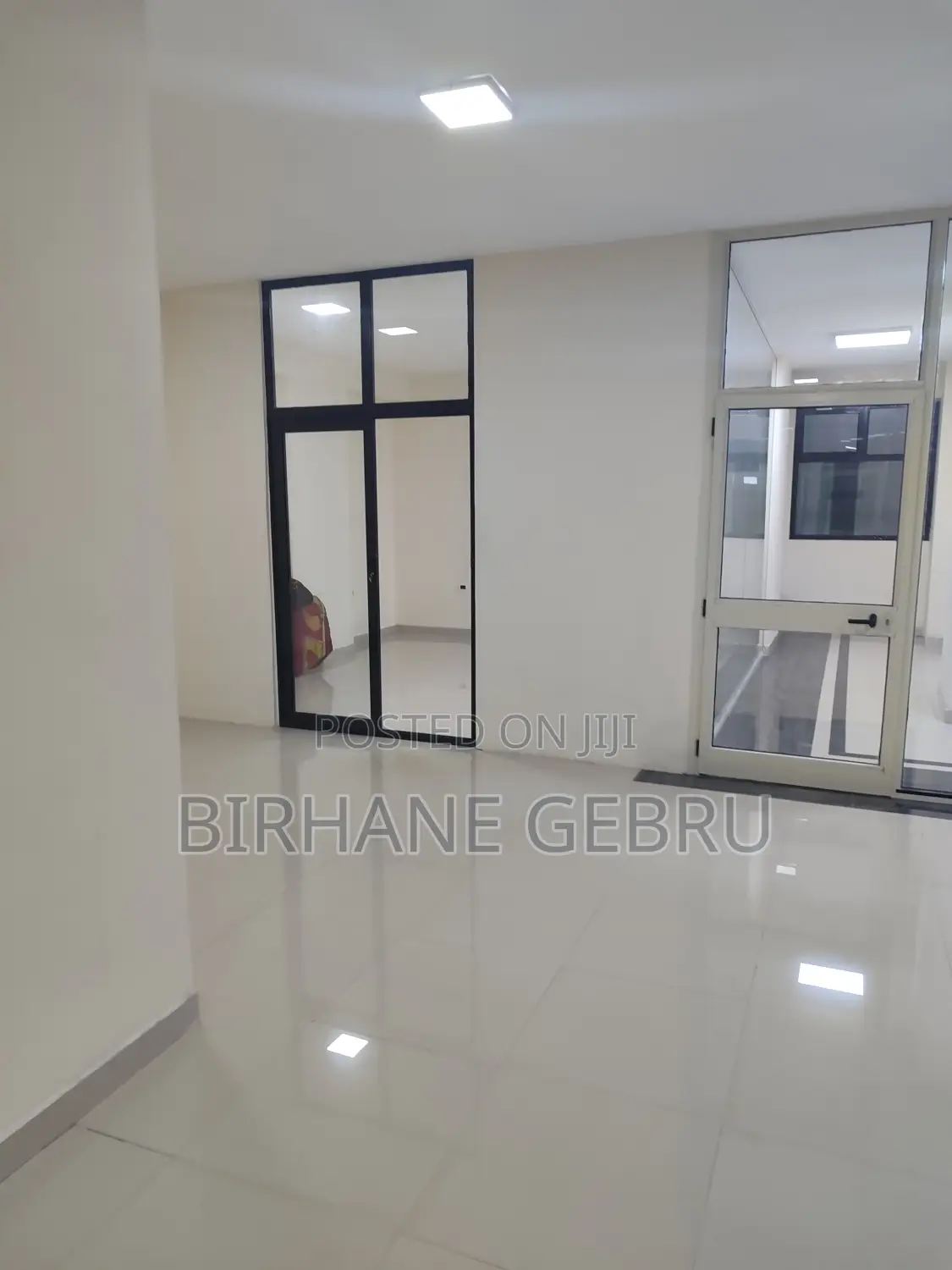 1bdrm Block of Flats in Luxury Apartment, Bole for rent