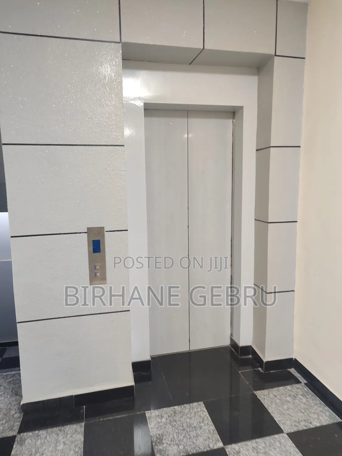 1bdrm Block of Flats in Luxury Apartment, Bole for rent