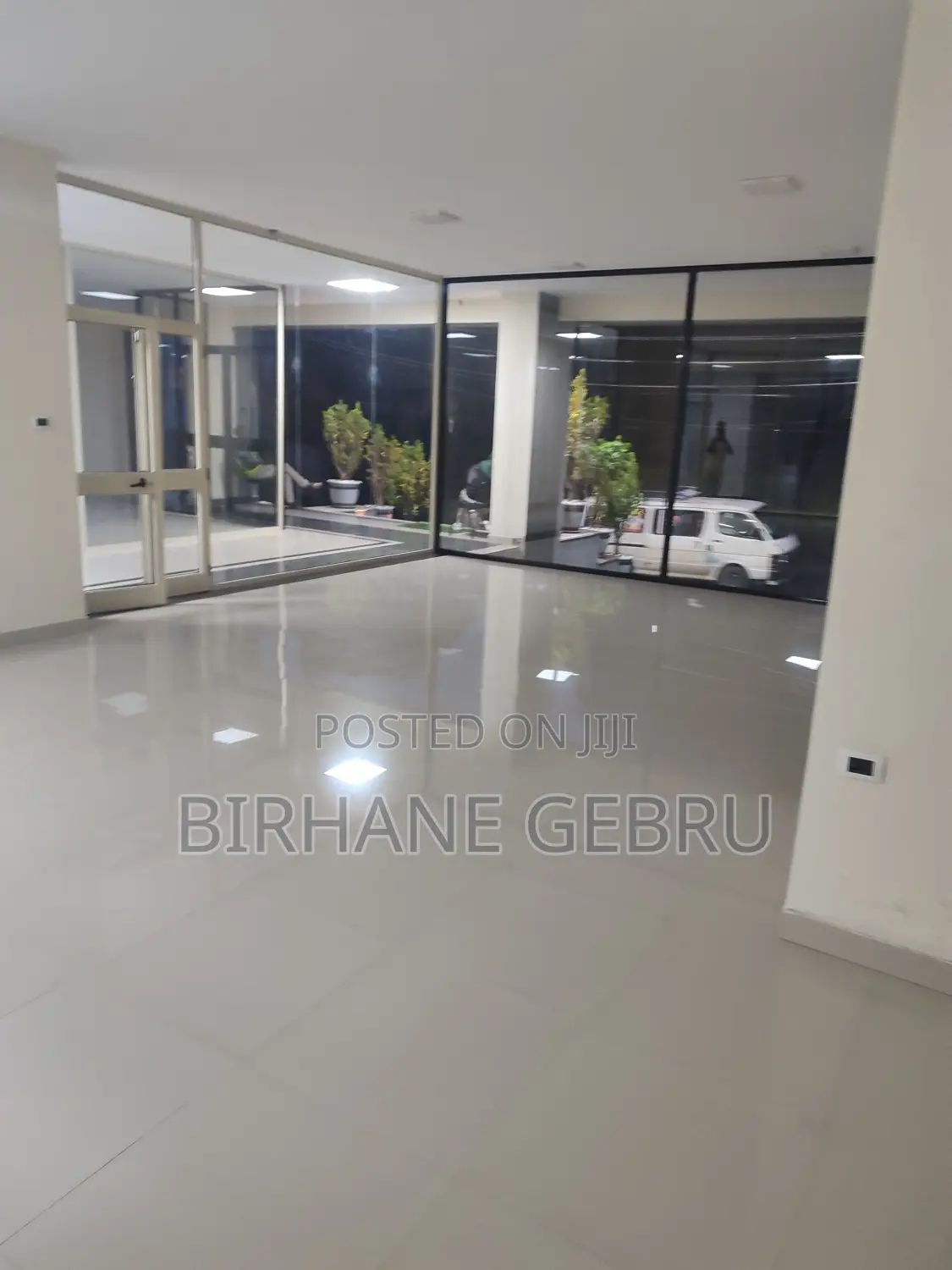 1bdrm Block of Flats in Luxury Apartment, Bole for rent