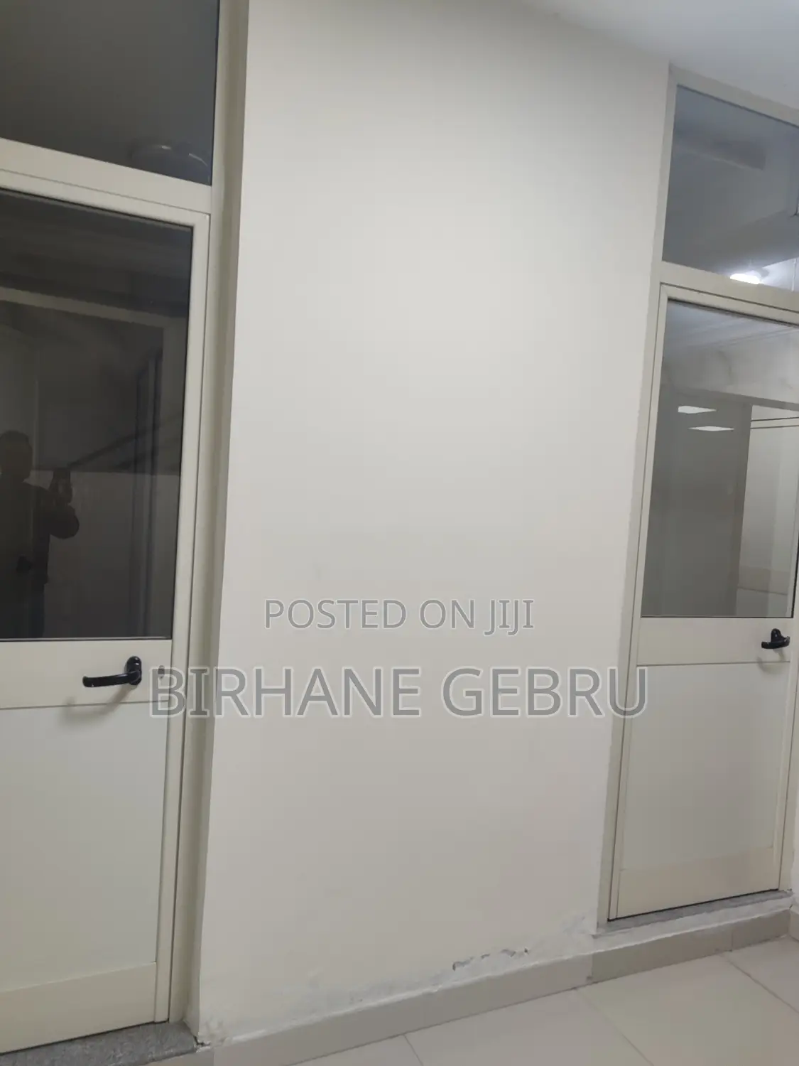 Luxury Apartment for Office Rent