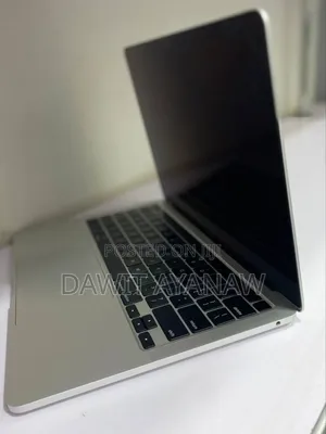 New Laptop Apple MacBook 8GB Apple M2 SSD 512GB