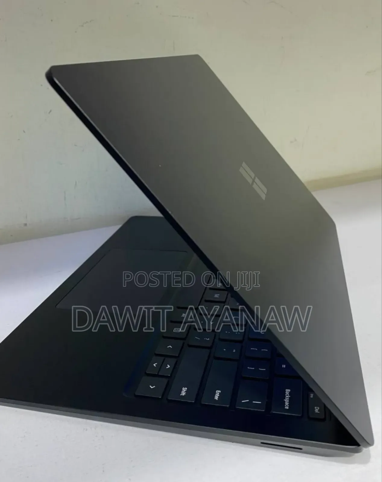 New Laptop Microsoft Surface Laptop 5 8GB Intel Core I5 SSD 512GB