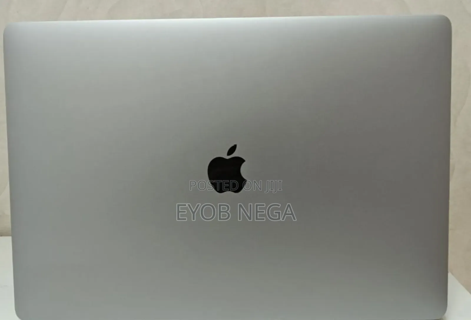 New Laptop Apple MacBook Pro 2017 16GB Intel Core I7 SSD 512GB