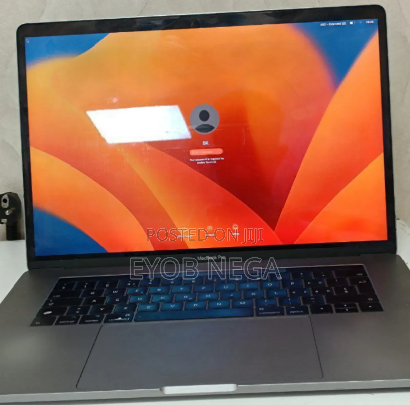 New Laptop Apple MacBook Pro 2017 16GB Intel Core I7 SSD 512GB