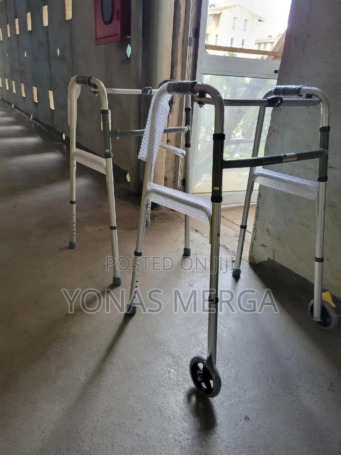 Walker /Walker+ባለ4legመራመዳsimon's Heavy-Duty Dual Front Wheel