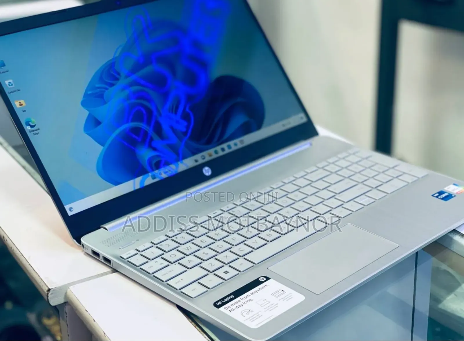 New Laptop HP Stream Notebook 16GB Intel Core I7 SSD 512GB