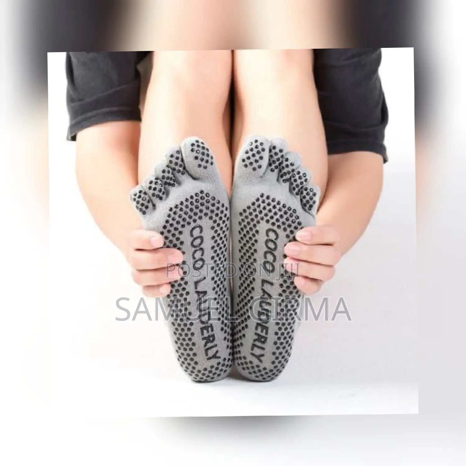  1pair Non-Slip Sweat-Absorbent Yogasocks Split Toesocks