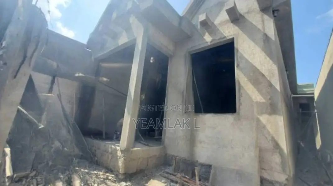 3bdrm House in Yeka for sale