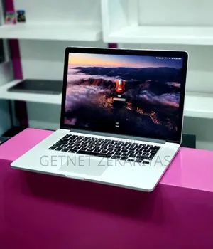Photo - New Laptop Apple MacBook Pro 2015 16GB Intel Core I7 SSD 256GB