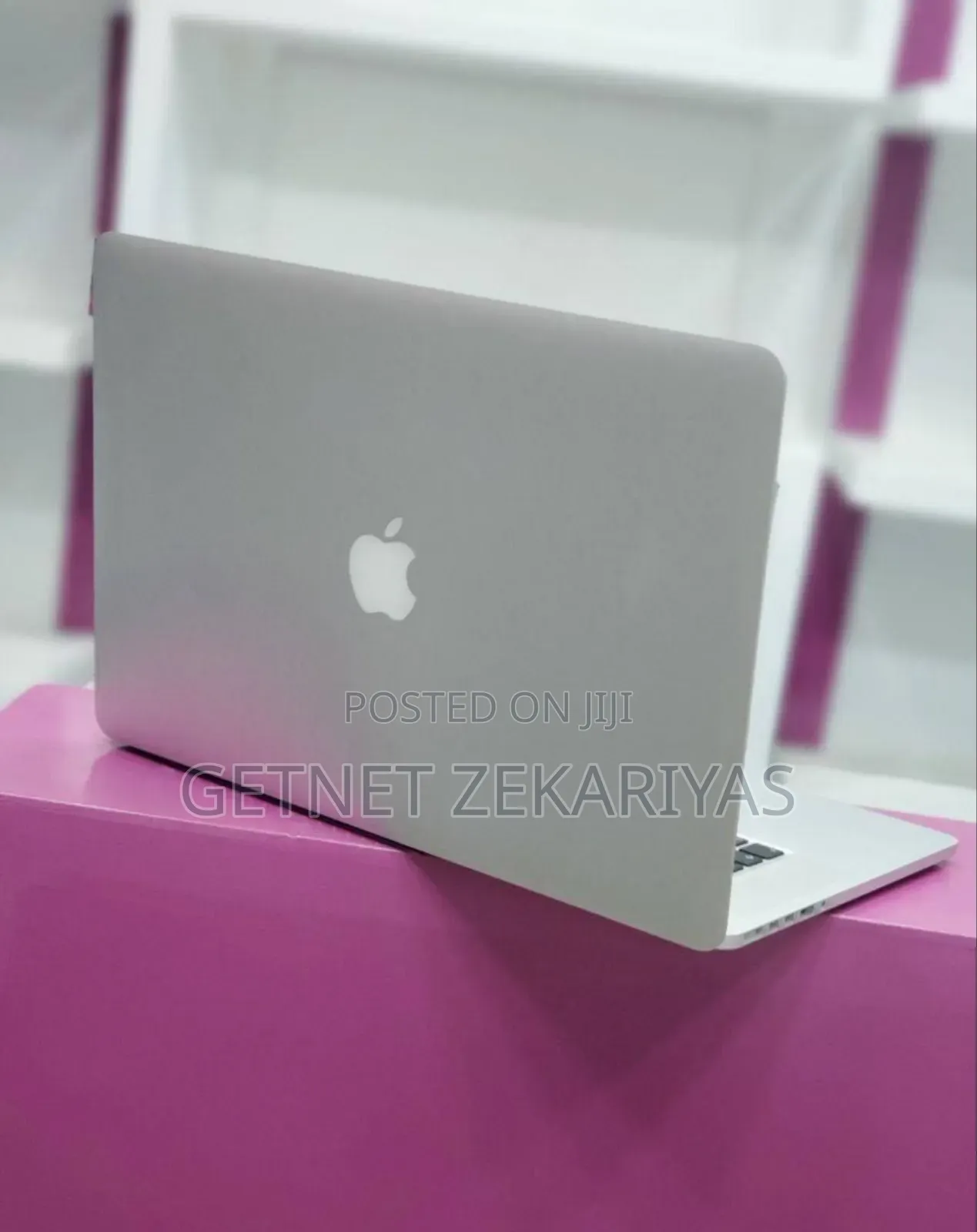 New Laptop Apple MacBook Pro 2015 16GB Intel Core I7 SSD 256GB