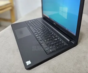 New Laptop Dell Vostro DVCI315 8GB Intel Core I5 HDD 1T