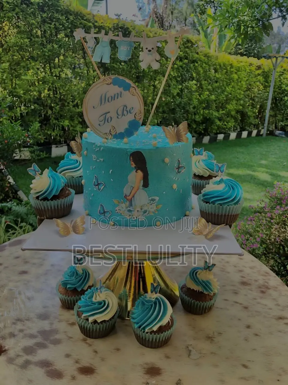 Baba Shower Cake 2kg Cake and 10 Cupcakes
