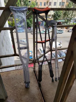 Photo - Armpit Crutches፵1የብብት Kranch፪2crutches፩%Bariatric Crutches