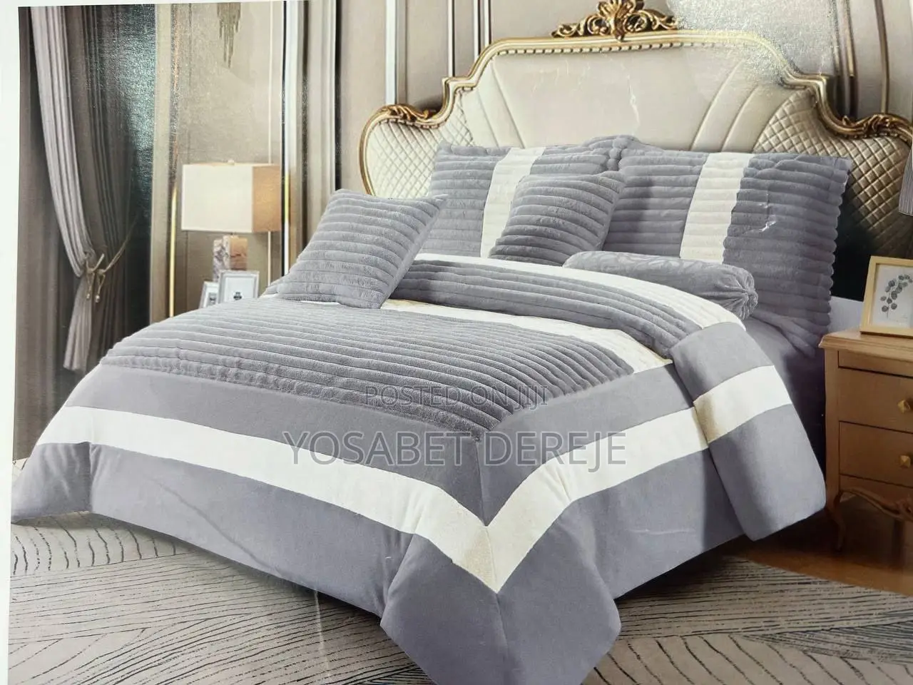 Seven (7) PCS Comforter Set በጣም ውበት ያለው