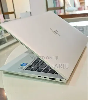 Photo - New Laptop HP EliteBook 840 G7 8GB Intel Core I5 SSD 512GB