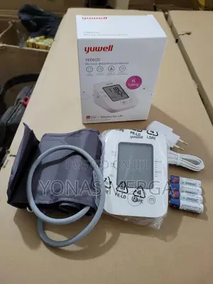 Digital Blood Pressure Machine Display Type:LCD
Brand:YUWELL