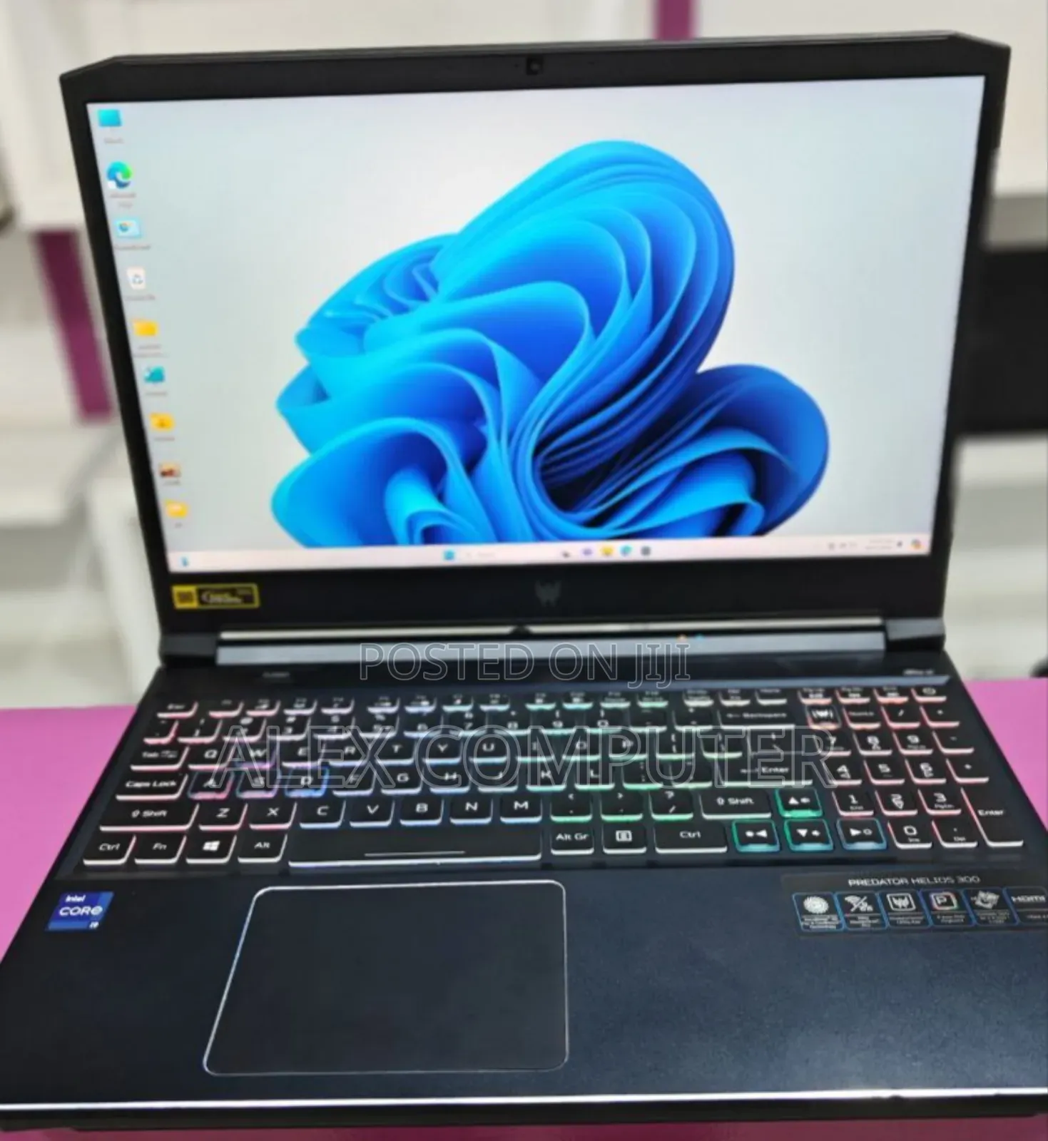 New Laptop Acer Predator Helios 300 16GB Intel Core I9 SSD 512GB