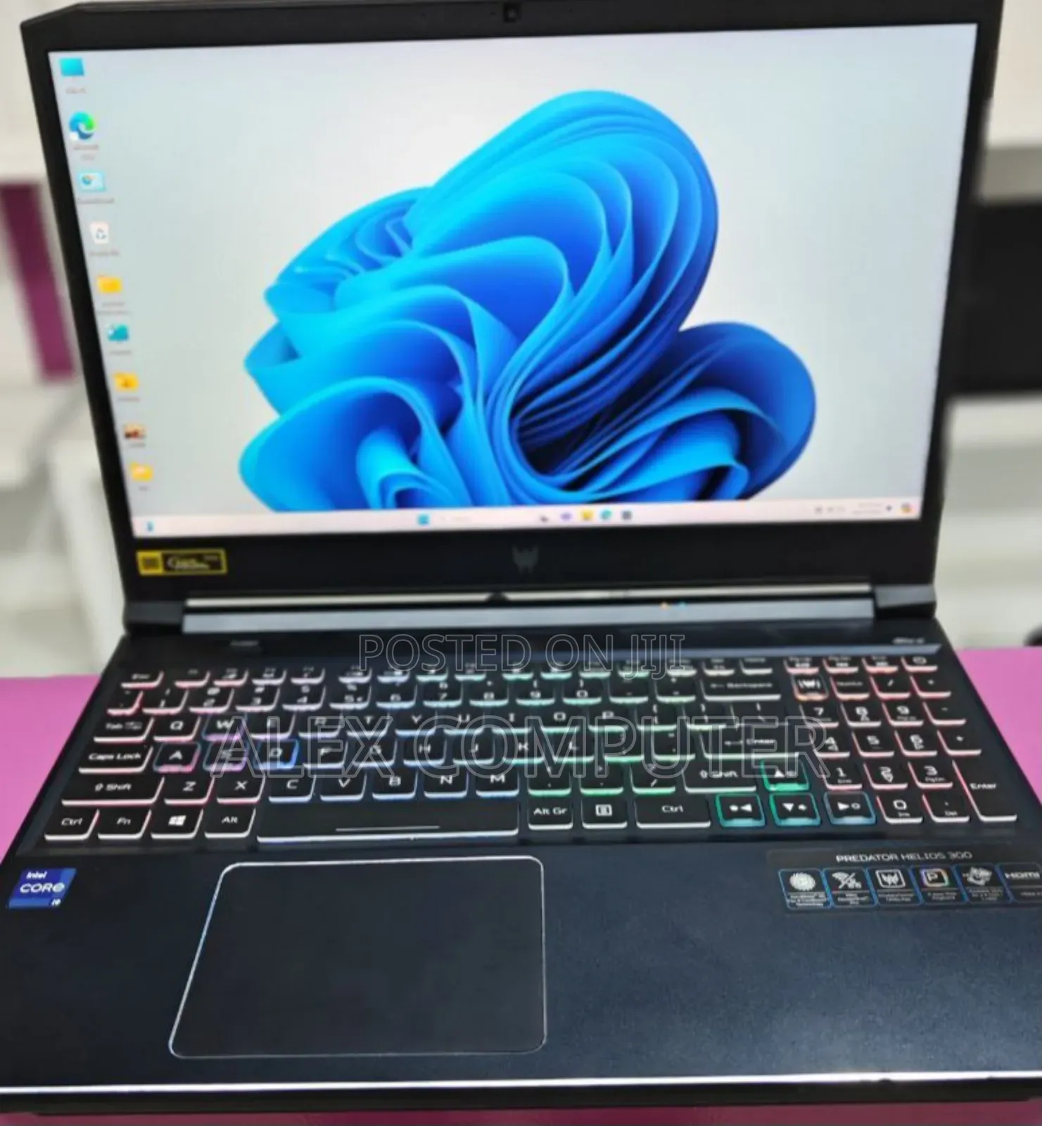 New Laptop Acer Predator Helios 300 16GB Intel Core I9 SSD 512GB