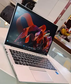 New Laptop HP EliteBook 840 G7 8GB Intel Core I5 SSD 512GB