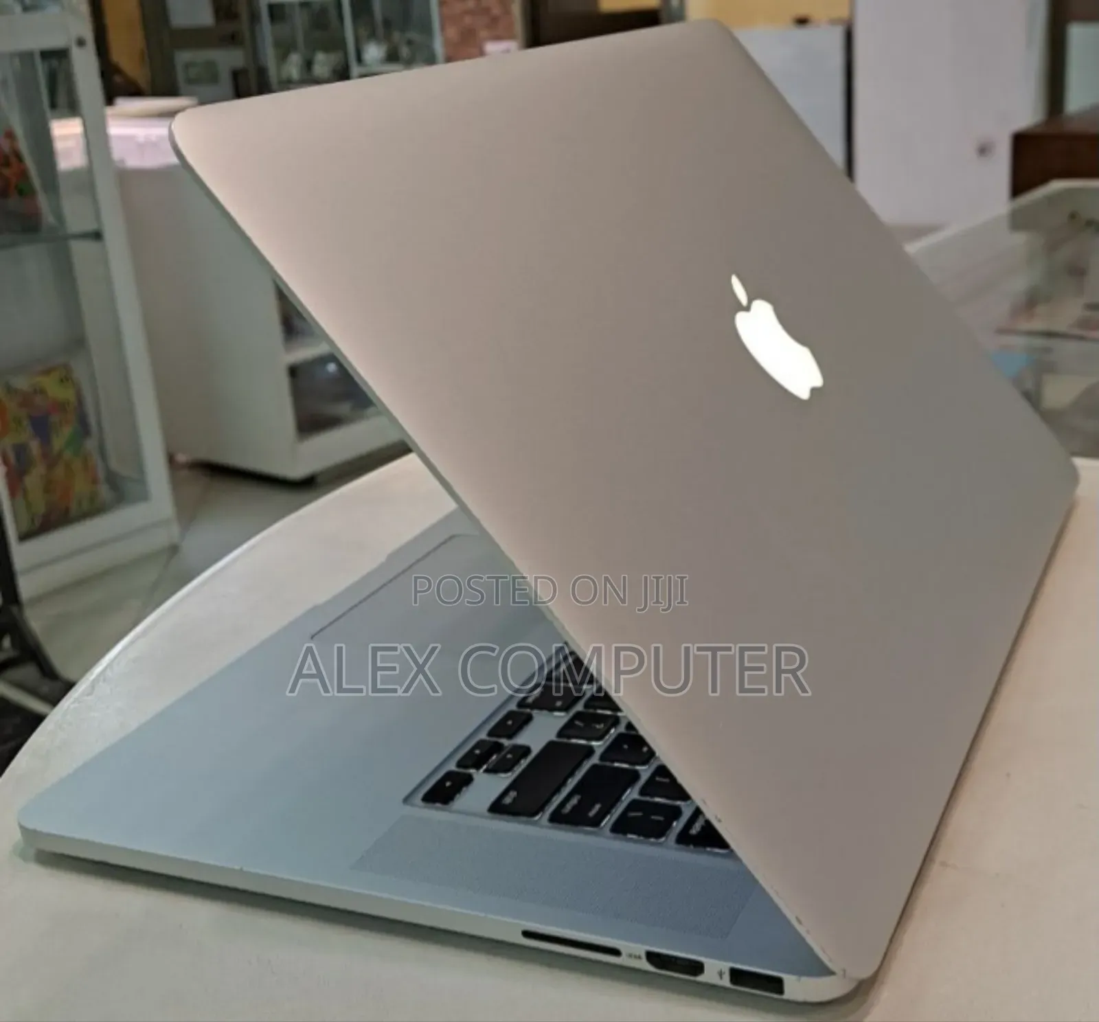 New Laptop Apple MacBook 2013 16GB Intel Core I7 SSD 256GB