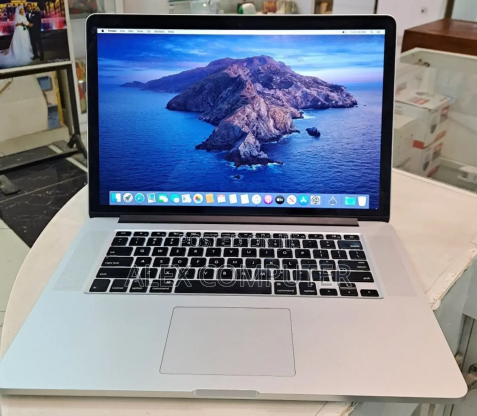 New Laptop Apple MacBook 2013 16GB Intel Core I7 SSD 256GB