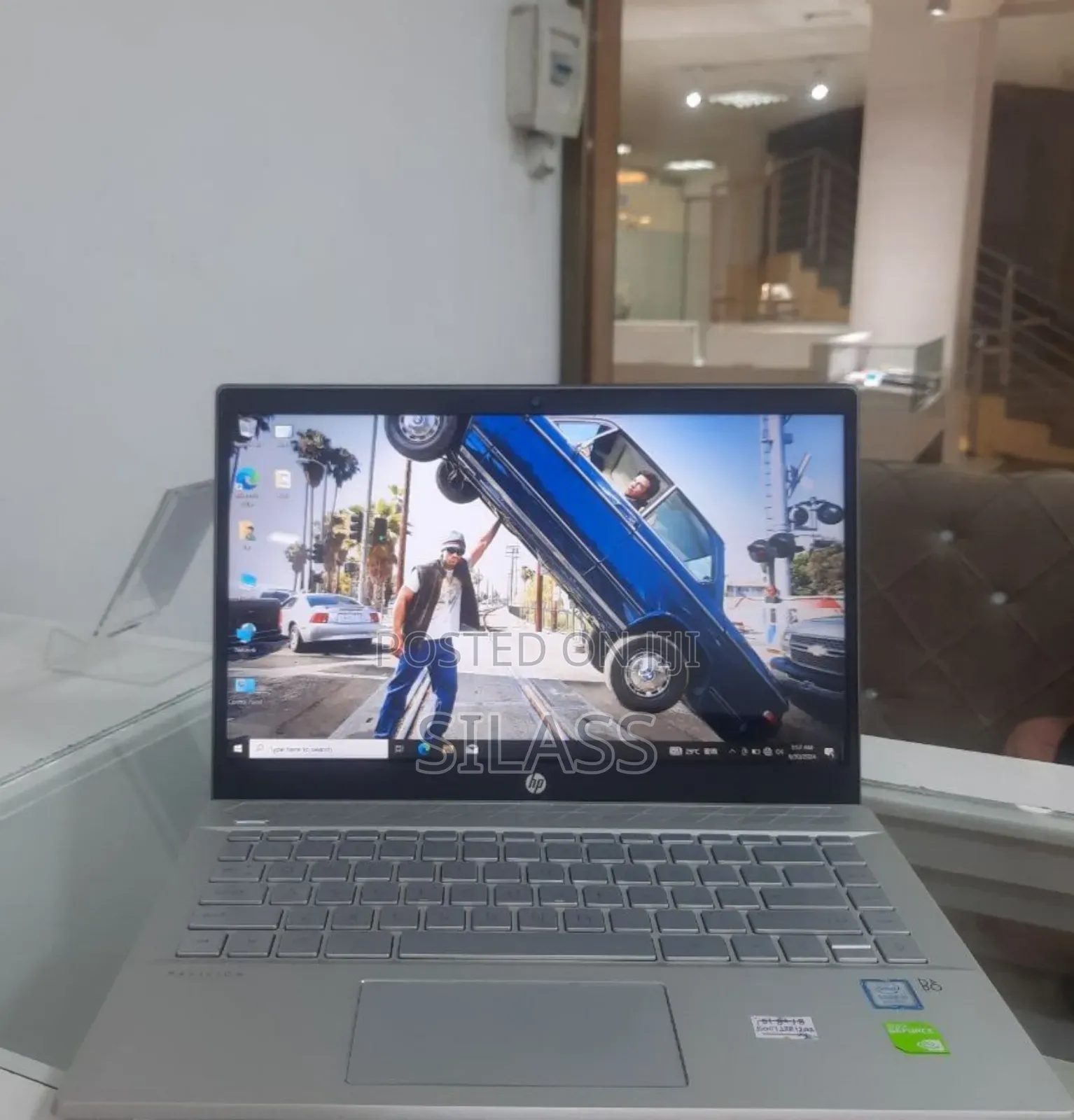 New Laptop HP Pavilion 10 8GB Intel Core I5 HDD+SSD 128GB