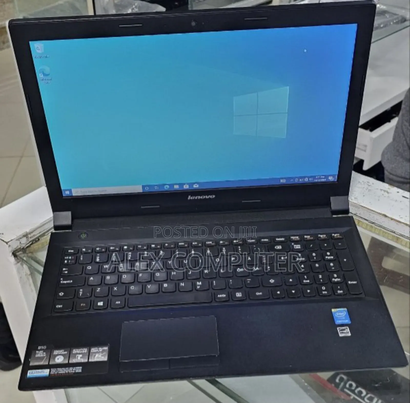 New Laptop Lenovo Ideapad 3 4GB Intel Pentium HDD 500GB