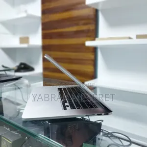 New Laptop Apple MacBook Pro 2013 16GB Intel Core I5 SSD 256GB