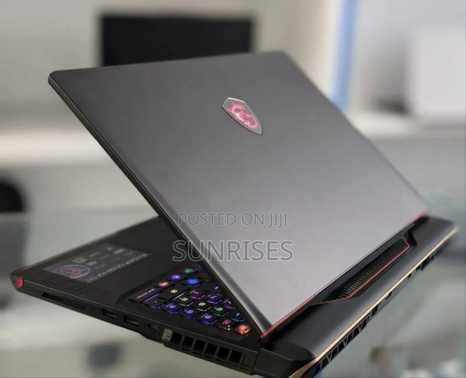 New Laptop MSI Raider GE76 12UGS 32GB Intel Core I9 SSD 1T