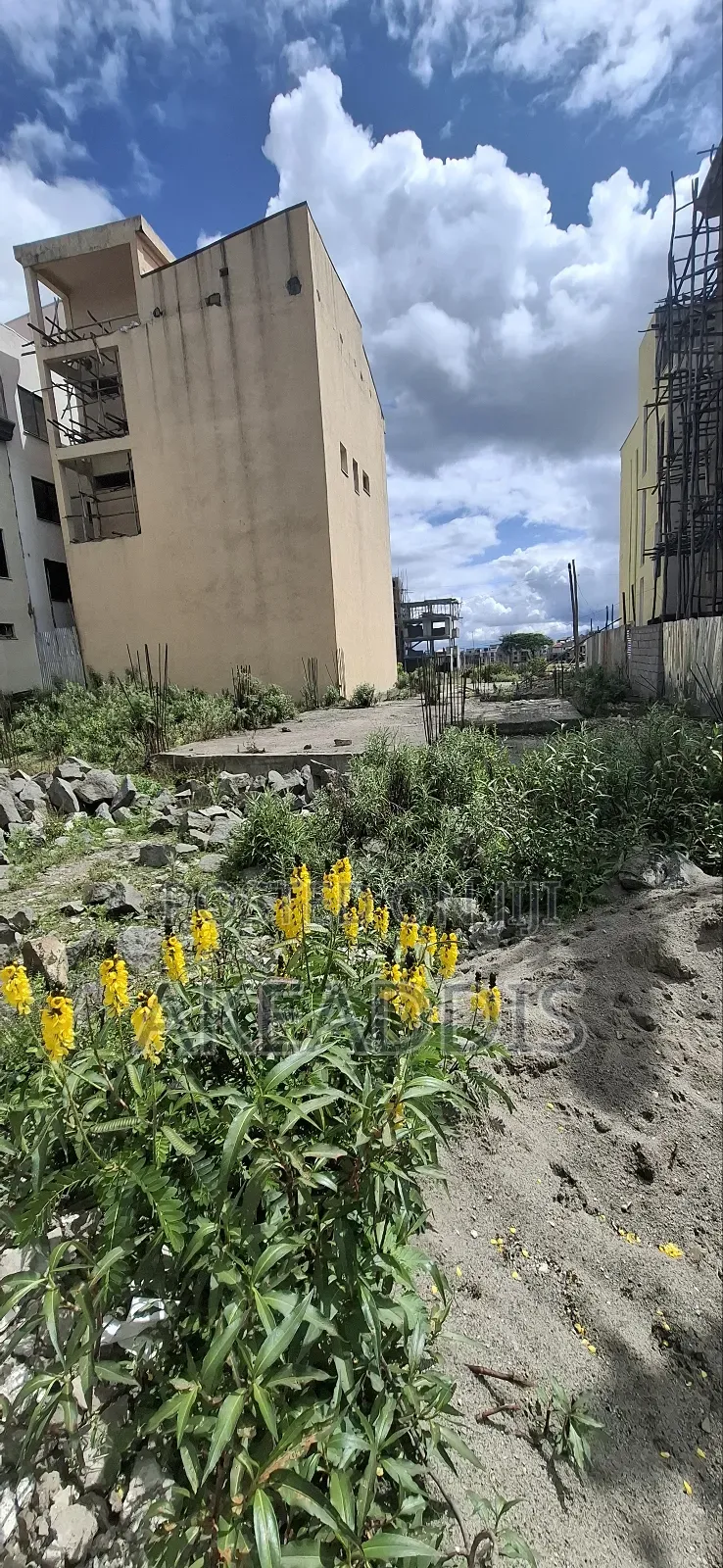 6bdrm House in Bole Ayat for sale