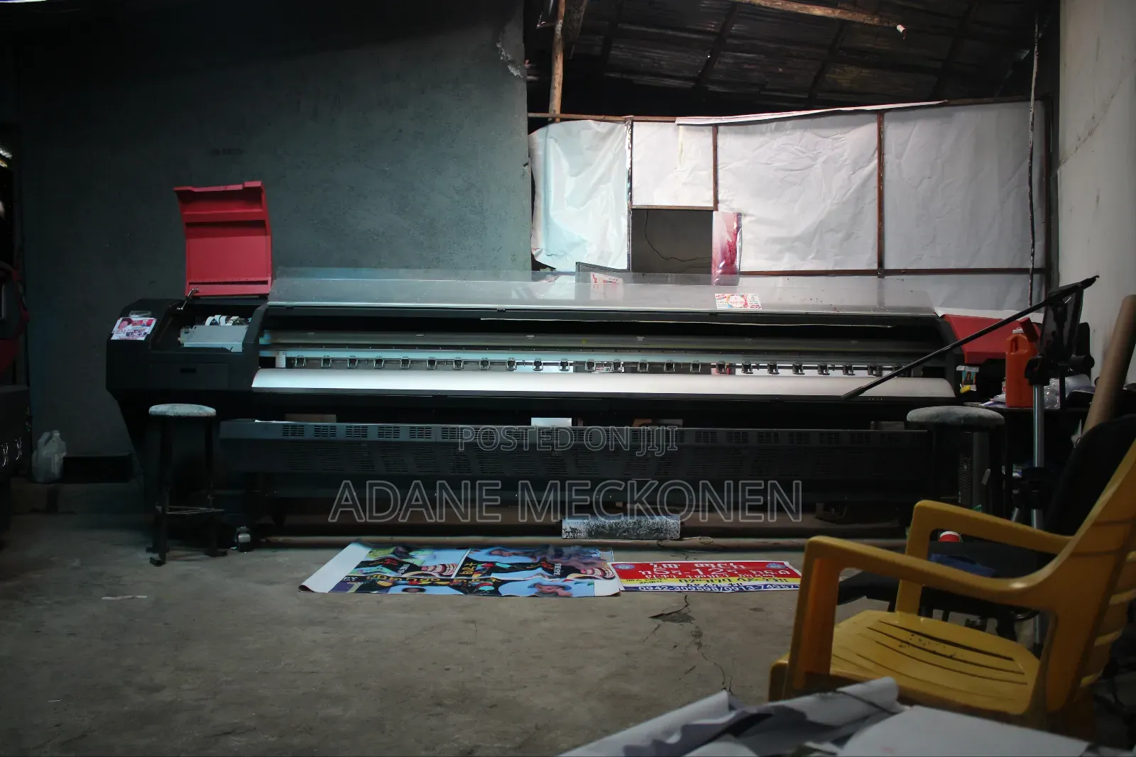 በጥሩ ይዞታ ላይ የሚገኝ ምርጥ Crystal Jet 4000 ባነር ማተሚያ ማሽን