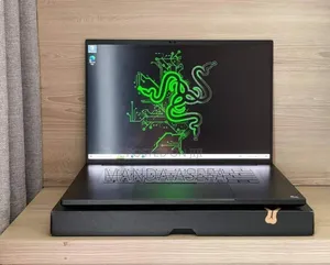 New Laptop Razer Blade 32GB Intel Core I9 SSD 2T