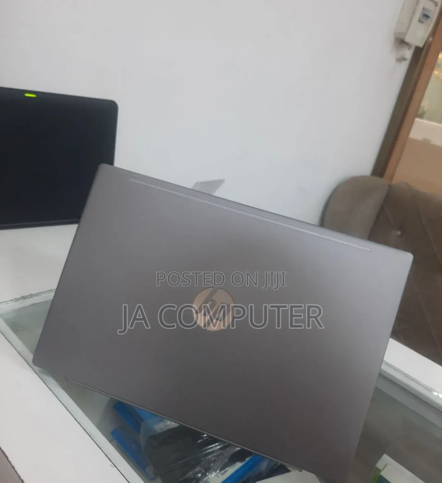 New Laptop HP Pavilion 15 8GB Intel Core I5 SSHD (Hybrid) 750GB