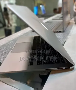 New Laptop Apple MacBook Pro 2014 16GB Intel Core I5 SSD 512GB