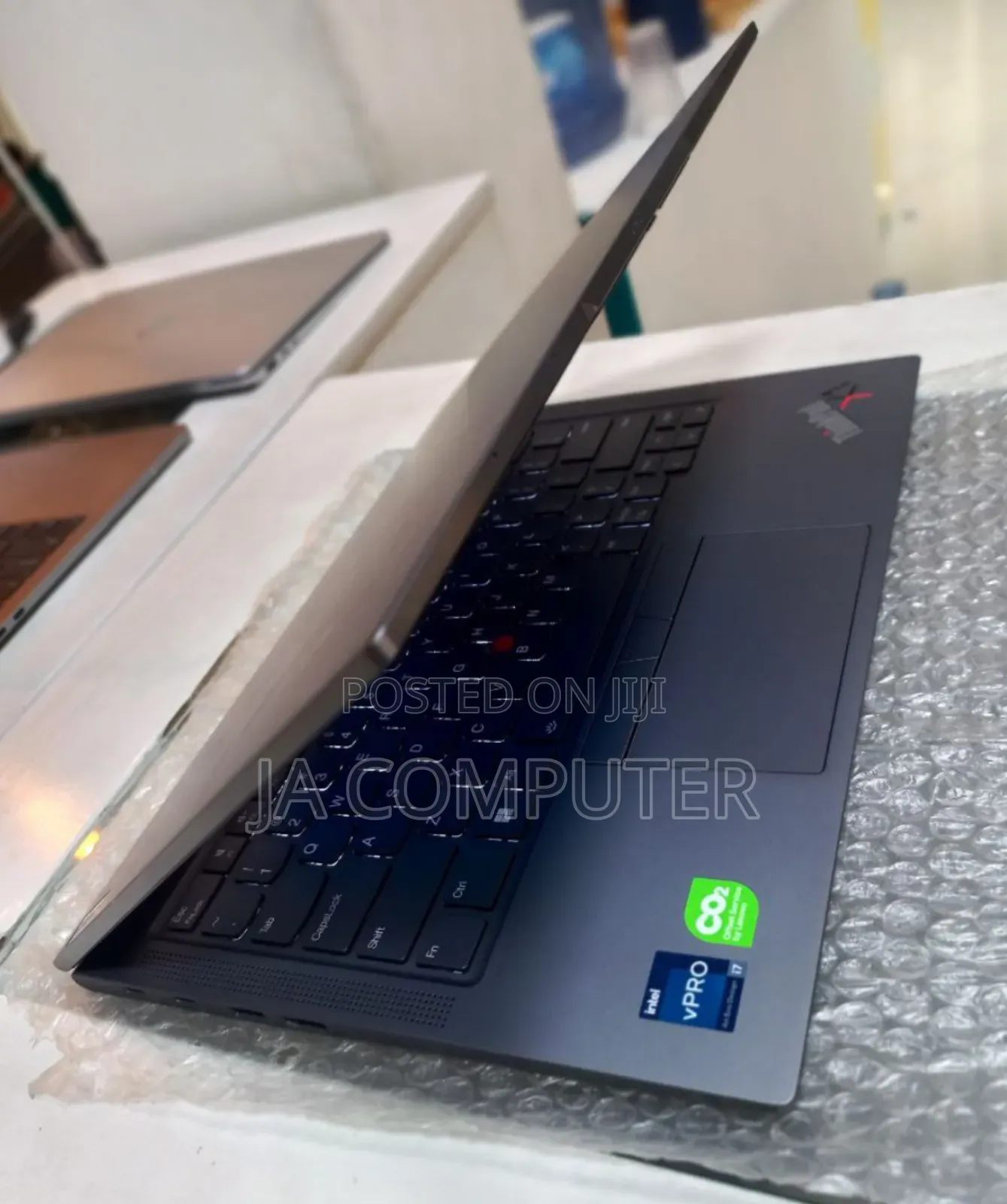 New Laptop Lenovo Thinkpad X1 Yoga 32GB Intel Core I7 SSD 512GB