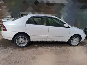 Toyota Corolla 2003 White