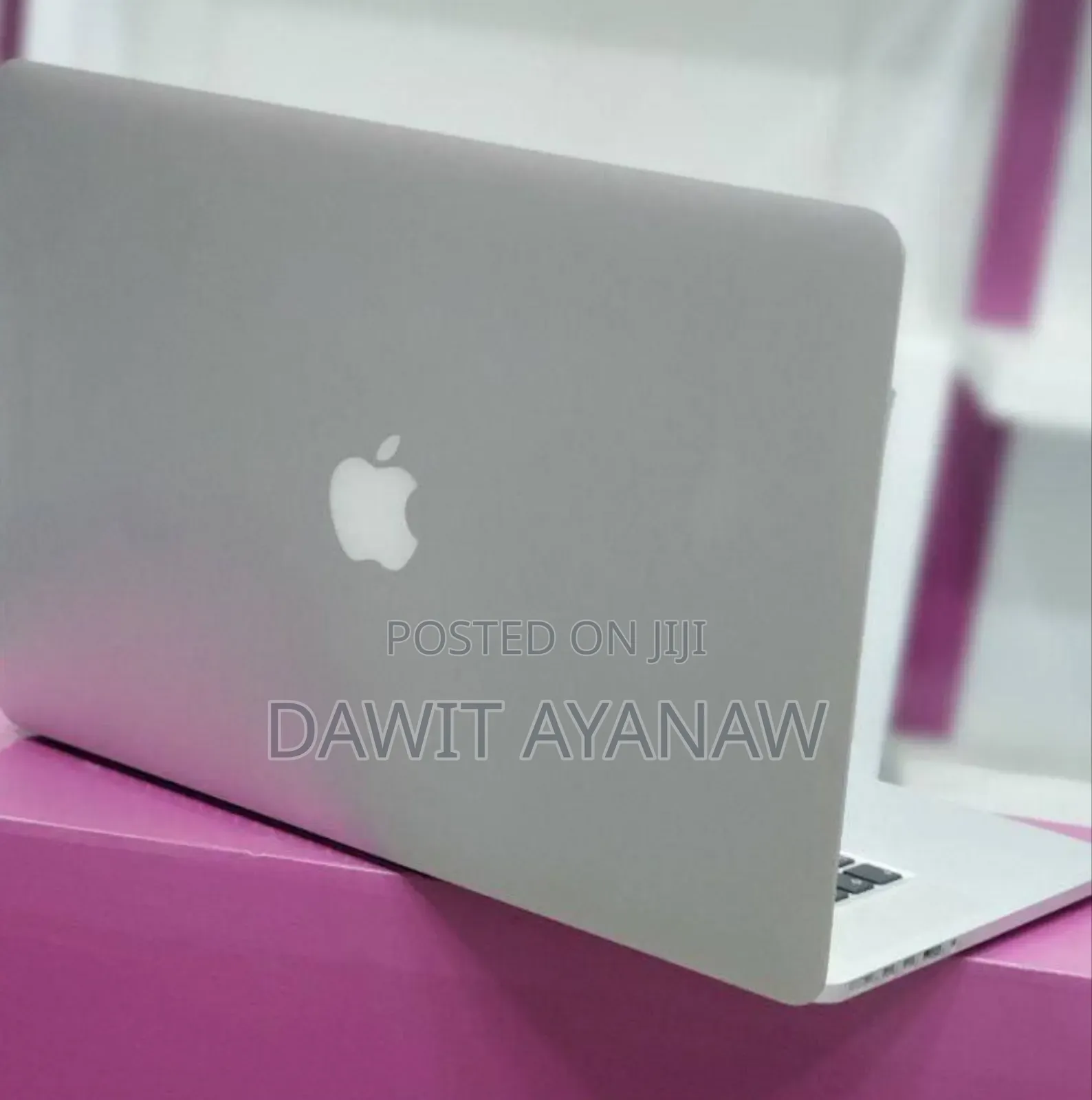 New Laptop Apple MacBook Pro 2015 16GB Intel Core I7 SSD 256GB